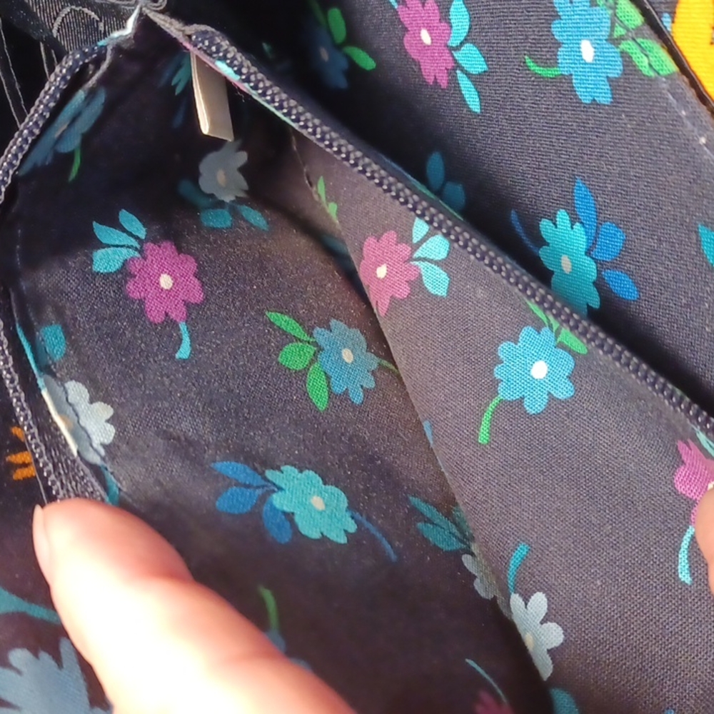 Vera Bradley wallet - Picture 5 of 16